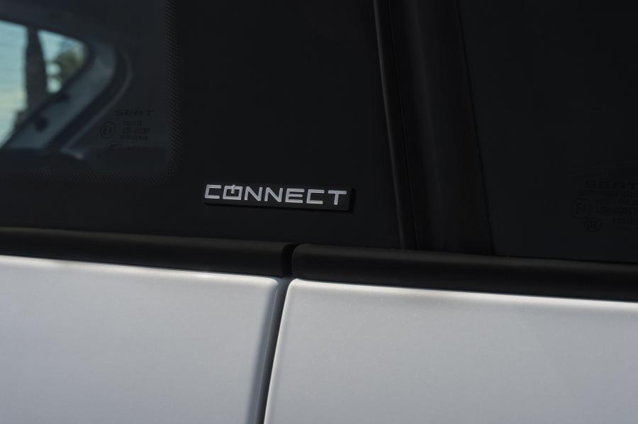  Seat Ibiza SC Connect 2015 года  (фото 6 из 9)